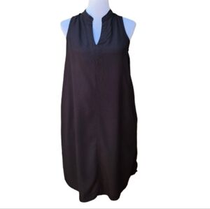 Time & Tru Black Sleeveless Dress V-Neck Pockets Solid